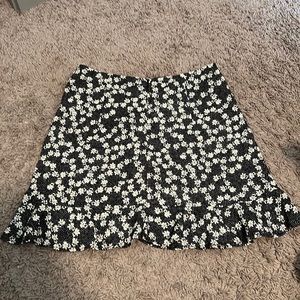 Floral Skirt size small